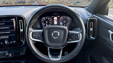 Volvo Xc40 2.0 B4P R DESIGN Pro 5dr Auto Petrol Estate